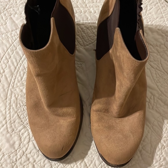 Fall Boots - Picture 3 of 3